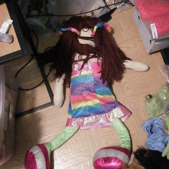 Big doll stuffie - Picture 3 of 4